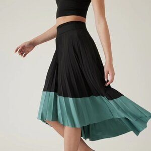 Athleta Swing Forward Pleated Skirt XS NEW WITH TAGS BLACK AND TEAL
